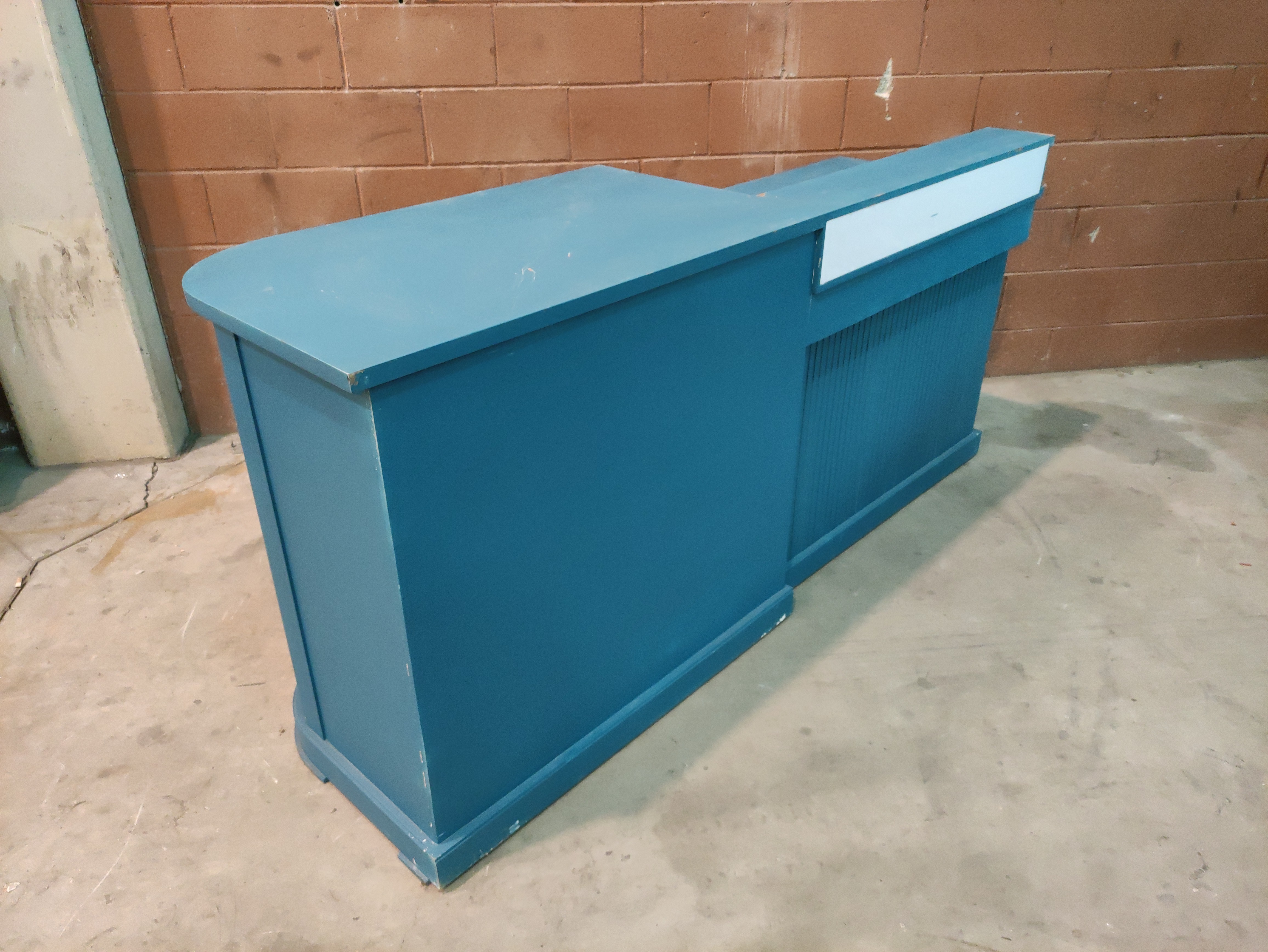 mostrador recepcion oficina pintado 78-90.5x195x59 1+1u